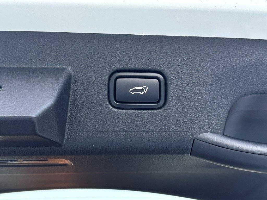 new 2025 Kia Sportage Hybrid car, priced at $35,307