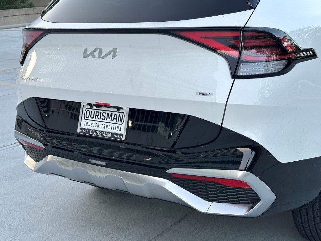 new 2025 Kia Sportage Hybrid car, priced at $35,307