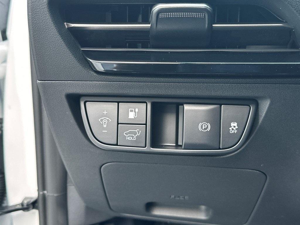 new 2025 Kia EV6 car, priced at $56,995