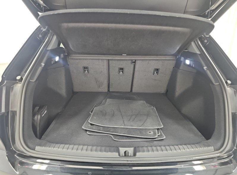 used 2023 Audi Q4 e-tron car, priced at $32,000
