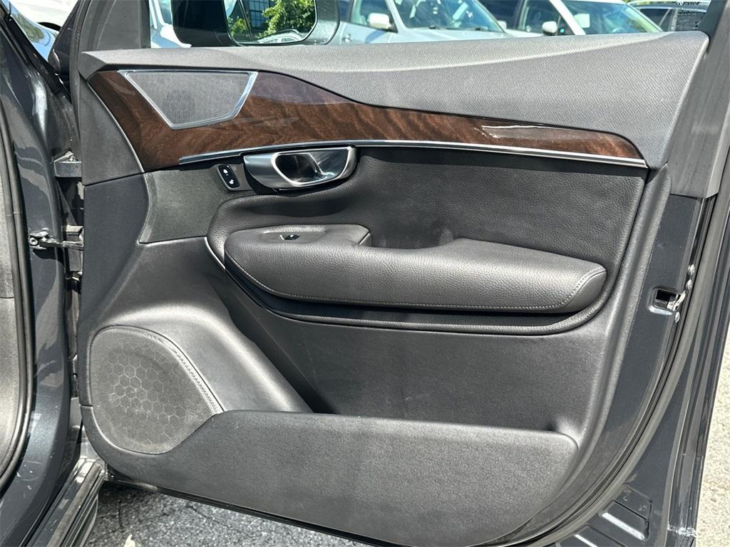 used 2017 Volvo XC90 car, priced at $18,500