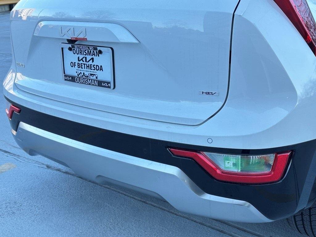 new 2025 Kia Niro car, priced at $33,724