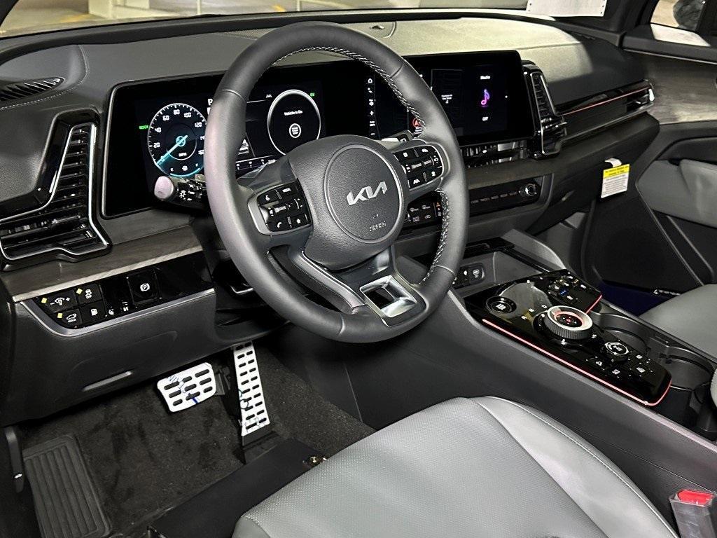 new 2025 Kia Sportage Plug-In Hybrid car, priced at $45,558
