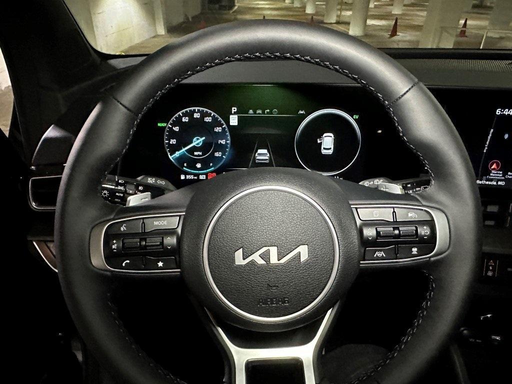 new 2025 Kia Sportage Plug-In Hybrid car, priced at $45,558