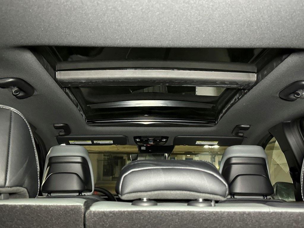 new 2025 Kia Sportage Plug-In Hybrid car, priced at $45,558