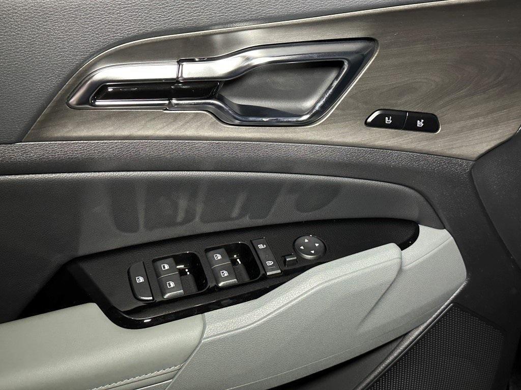 new 2025 Kia Sportage Plug-In Hybrid car, priced at $45,558