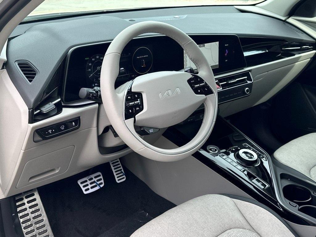 new 2025 Kia Niro EV car, priced at $47,116