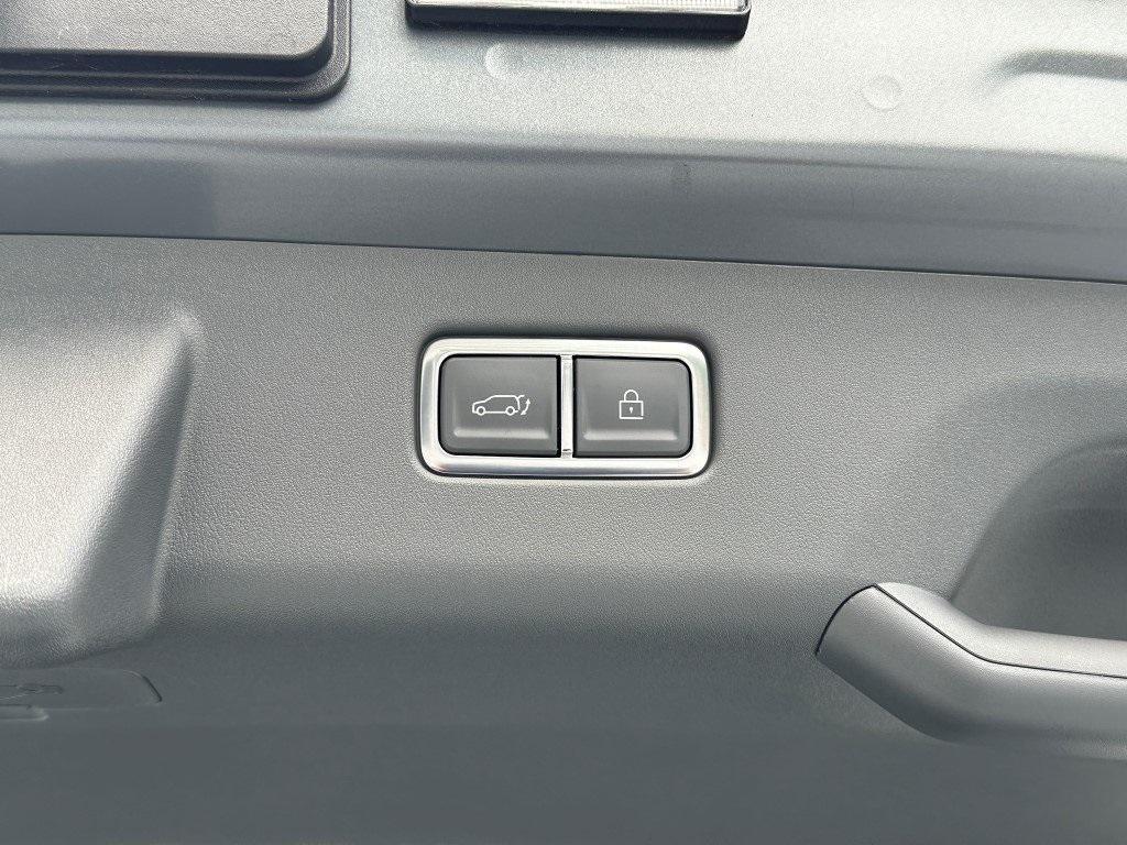 used 2025 Kia EV9 car, priced at $55,895