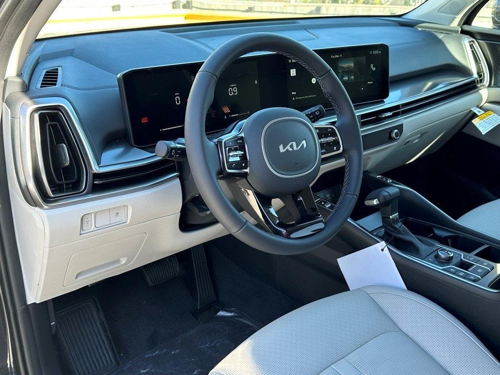 new 2025 Kia Sorento car, priced at $33,833