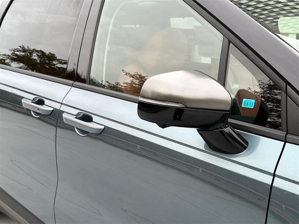 new 2026 Kia Carnival Hybrid car, priced at $51,625