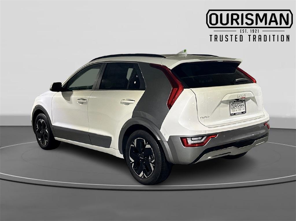 new 2025 Kia Niro EV car, priced at $39,616