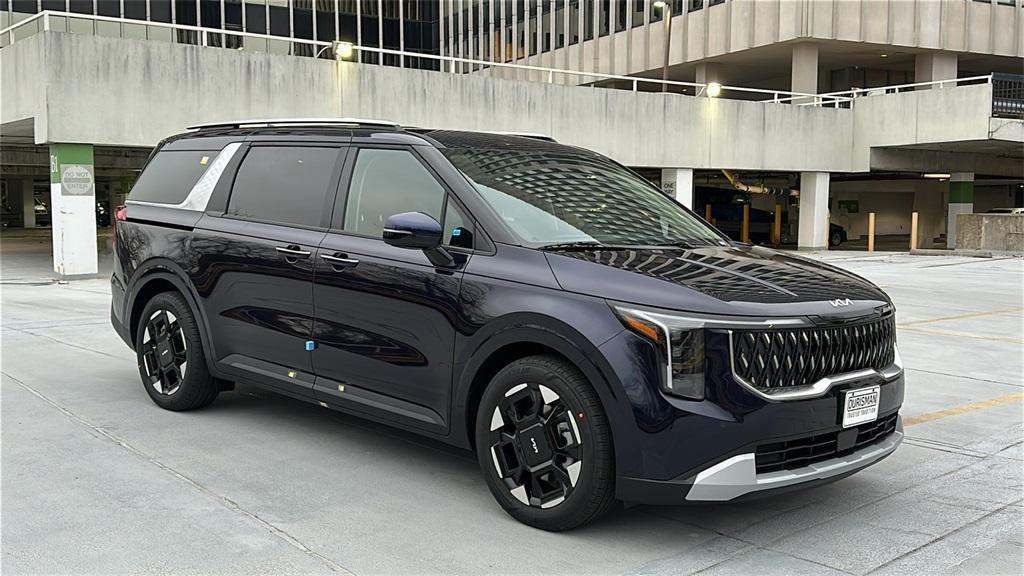 new 2026 Kia Carnival car, priced at $39,822