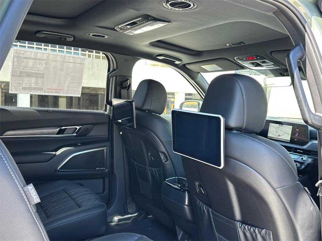 new 2025 Kia Telluride car, priced at $48,611