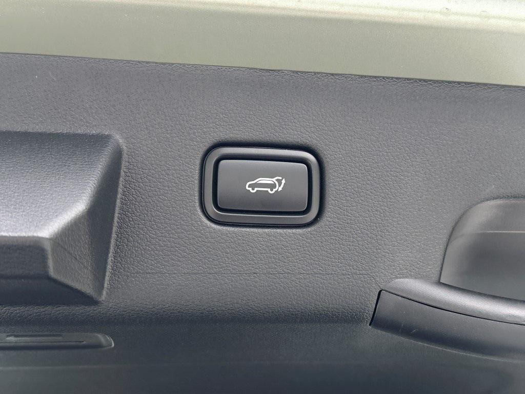 new 2025 Kia Sportage Plug-In Hybrid car, priced at $45,558