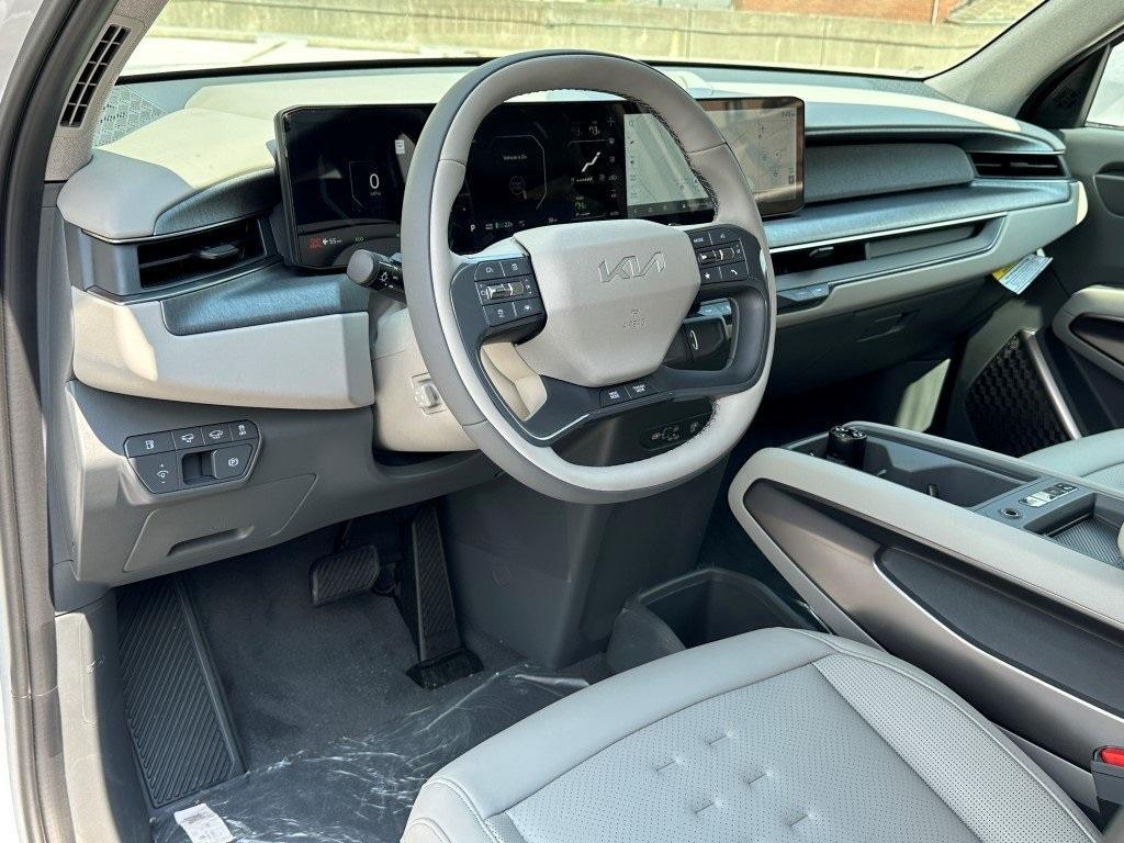 new 2026 Kia EV9 car, priced at $61,540