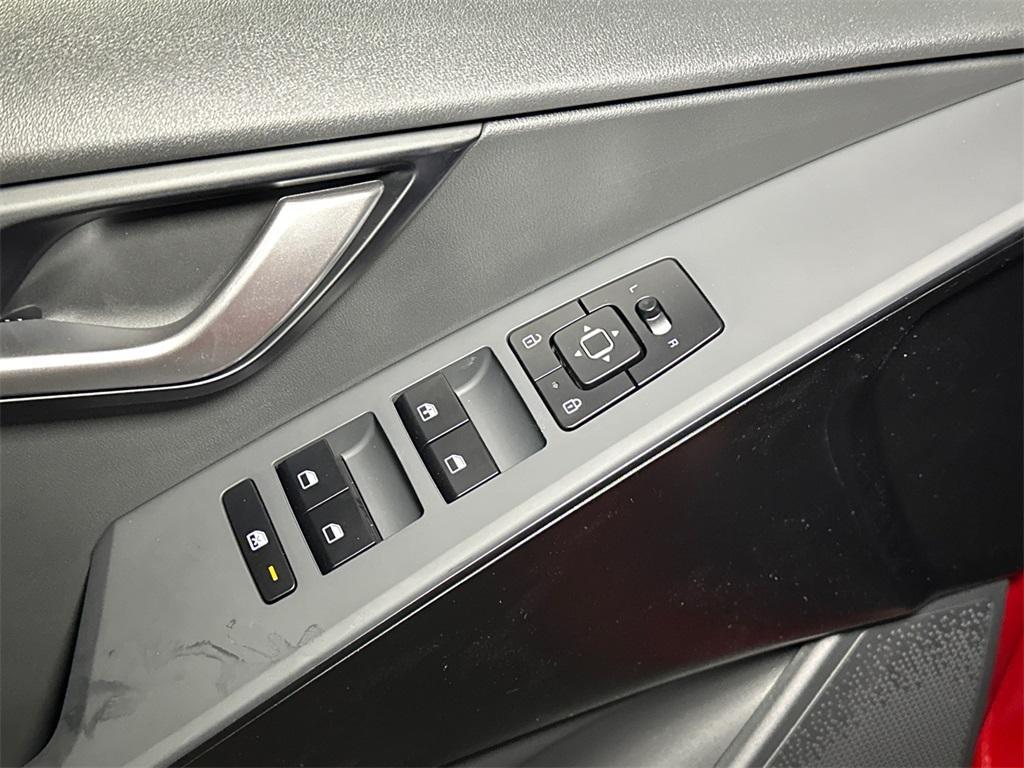 new 2025 Kia Niro car, priced at $29,188