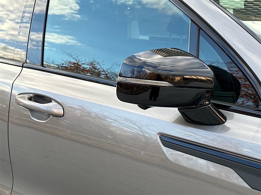 new 2026 Kia Sorento Hybrid car, priced at $44,927