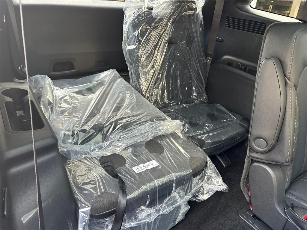 new 2026 Kia Sorento Hybrid car, priced at $44,927