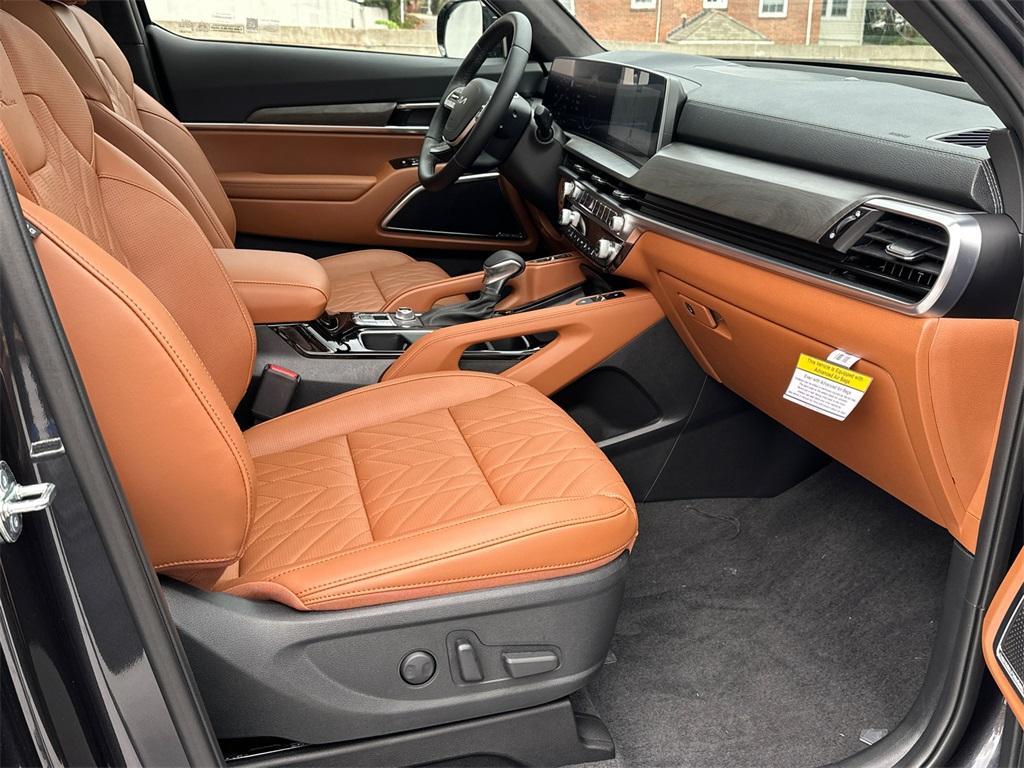 new 2025 Kia Telluride car, priced at $50,682