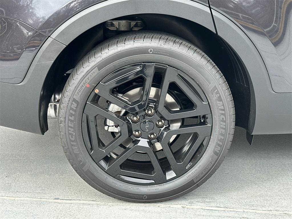 new 2025 Kia Telluride car, priced at $50,682