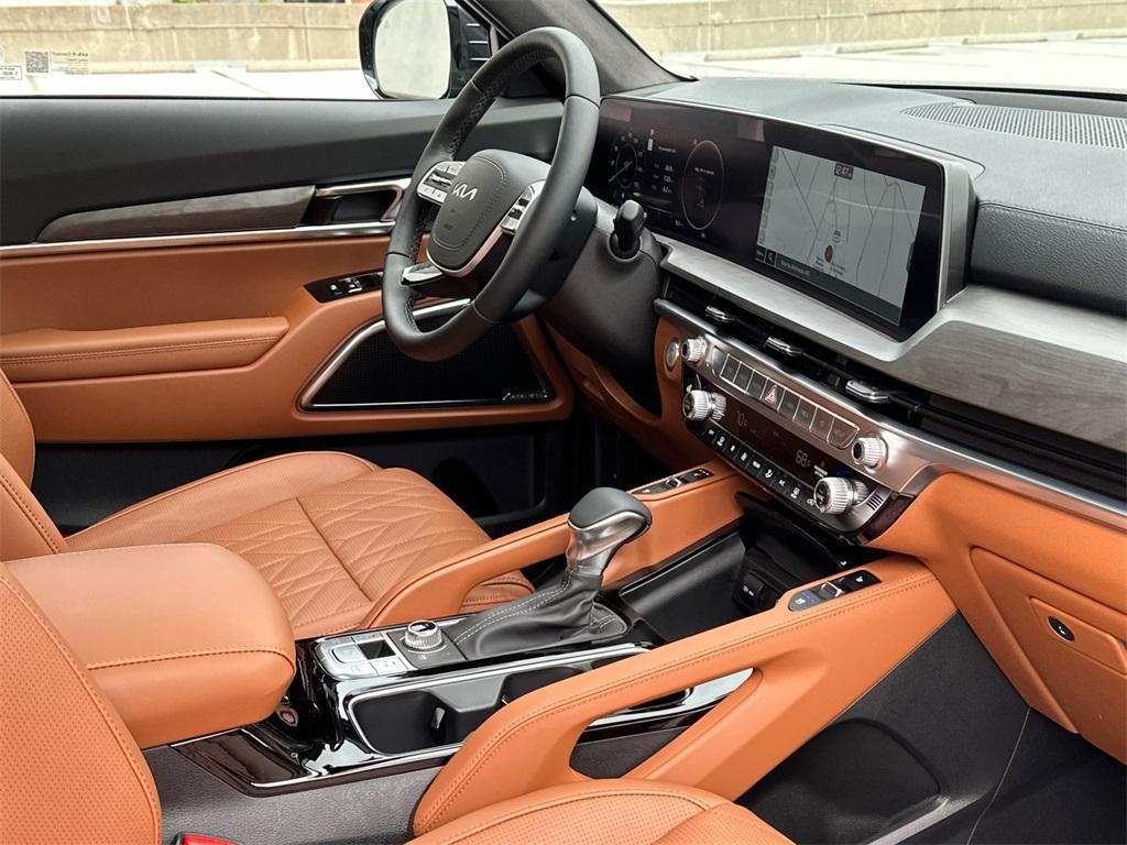new 2025 Kia Telluride car, priced at $50,682