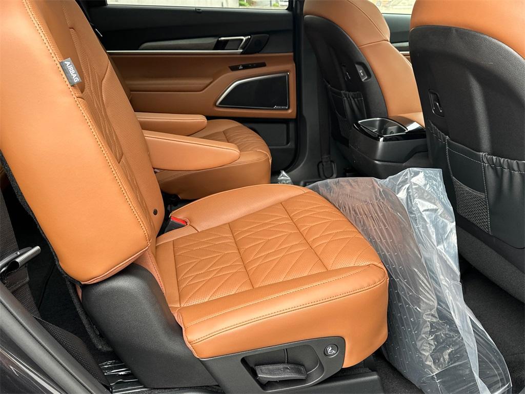 new 2025 Kia Telluride car, priced at $50,682