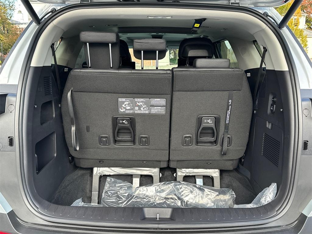 new 2026 Kia Carnival car, priced at $52,347
