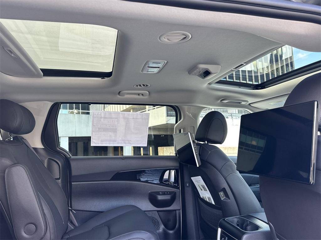 new 2026 Kia Carnival car, priced at $52,347