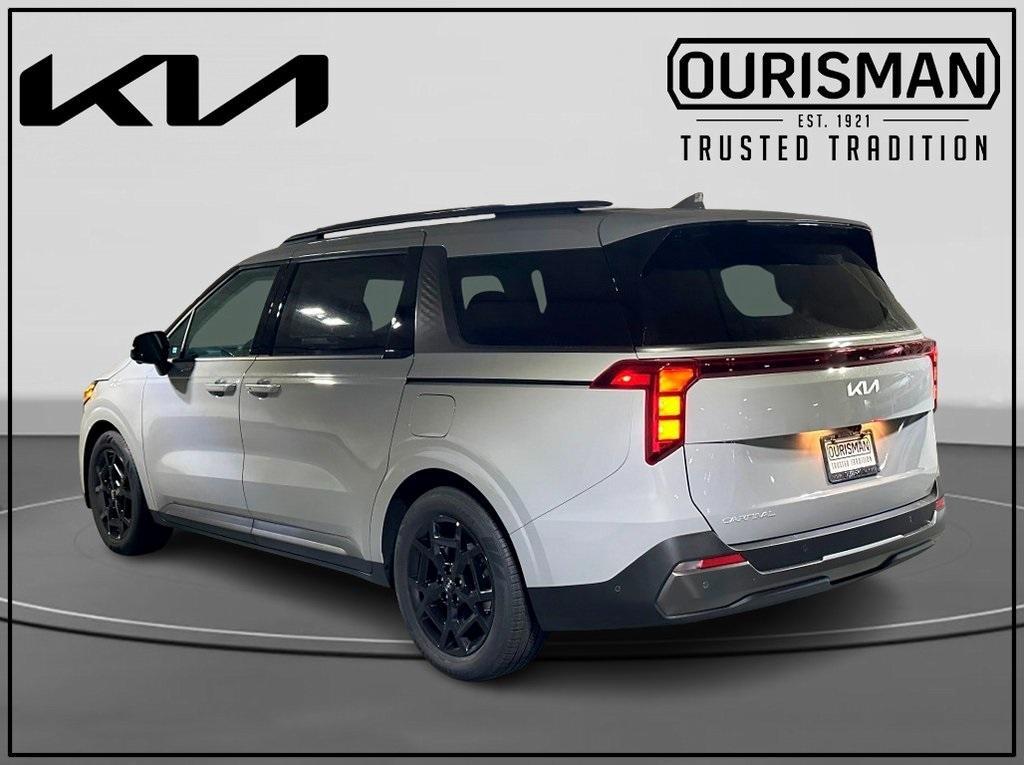 new 2025 Kia Carnival car, priced at $47,000