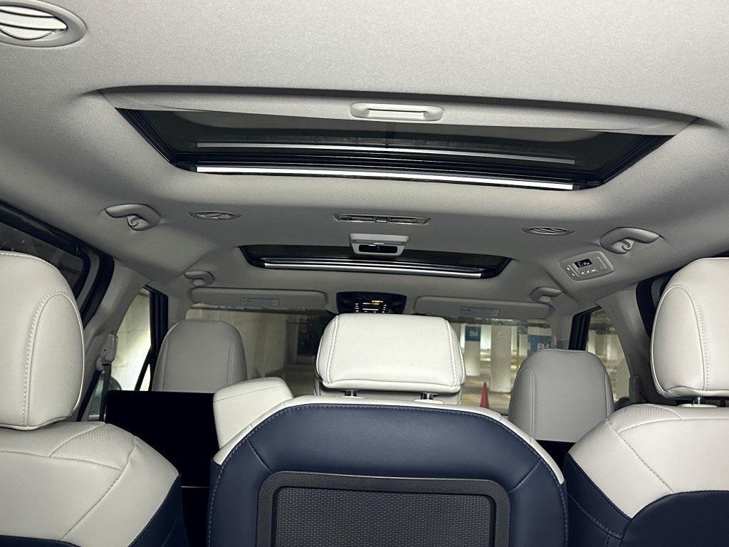 new 2025 Kia Carnival car, priced at $47,000