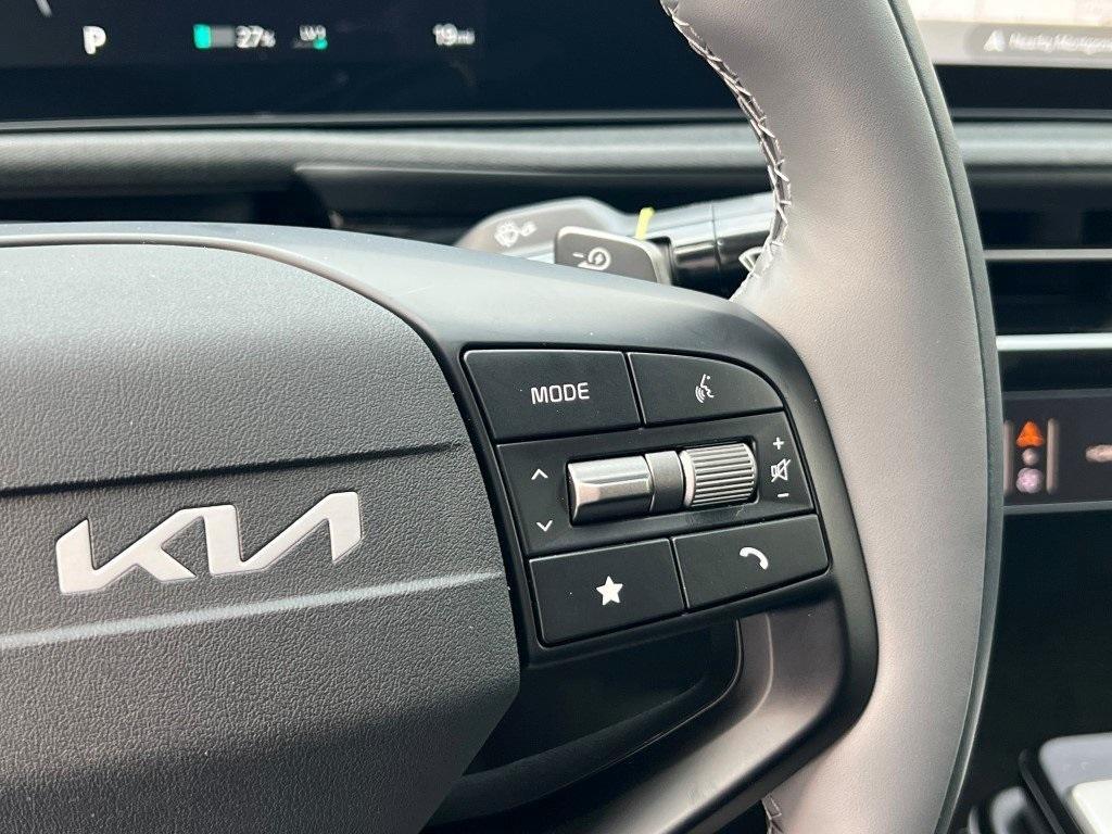 new 2025 Kia EV6 car, priced at $54,110