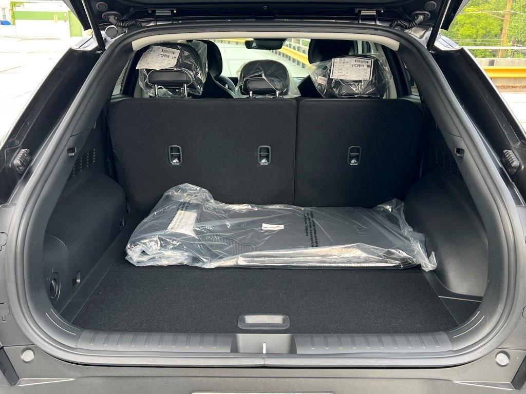 new 2025 Kia EV6 car, priced at $54,110