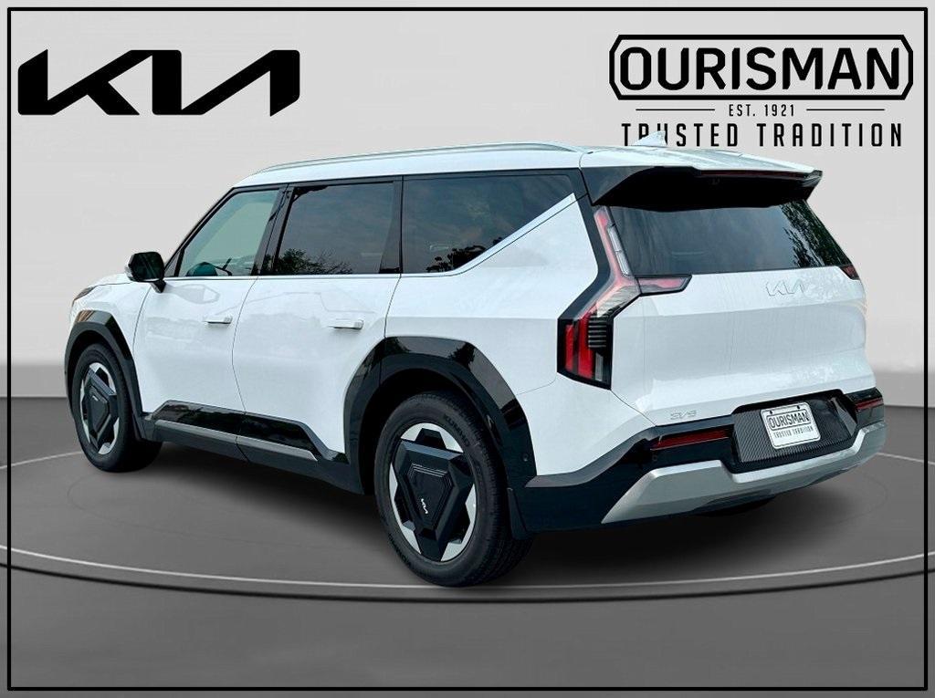 new 2026 Kia EV9 car, priced at $66,555