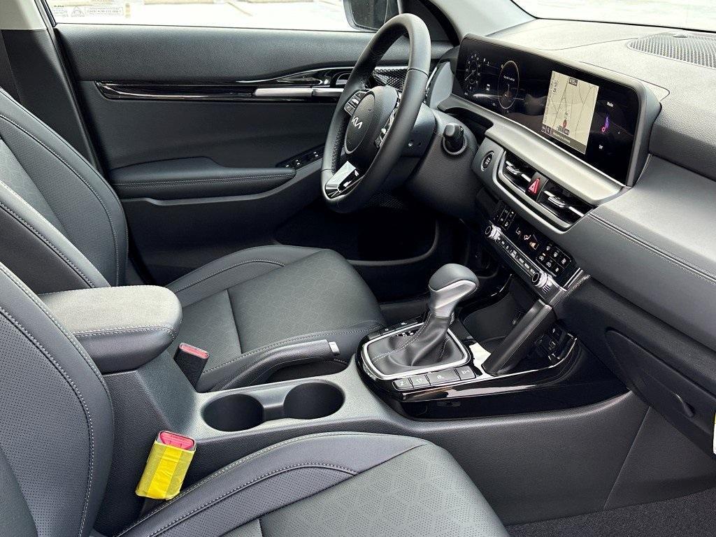 new 2026 Kia Seltos car, priced at $29,675