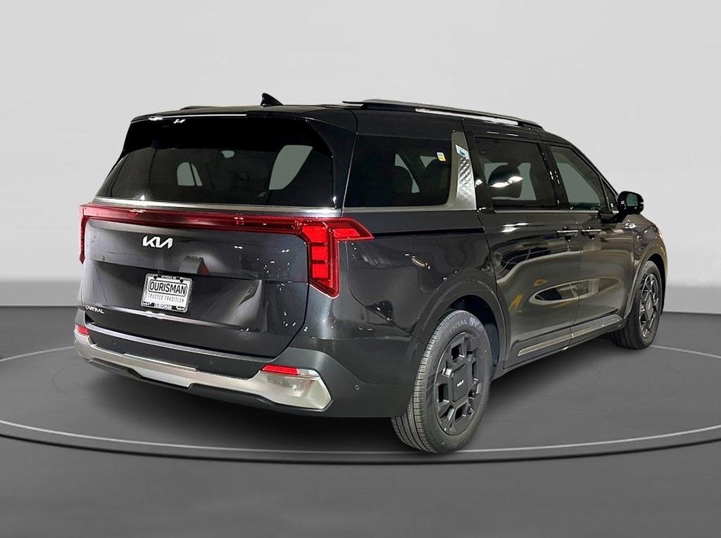 new 2025 Kia Carnival car, priced at $45,885