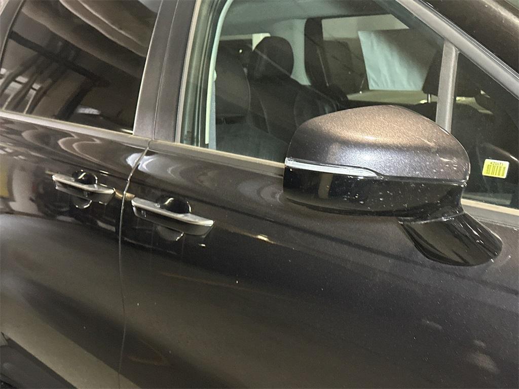 new 2026 Kia Carnival Hybrid car, priced at $39,698