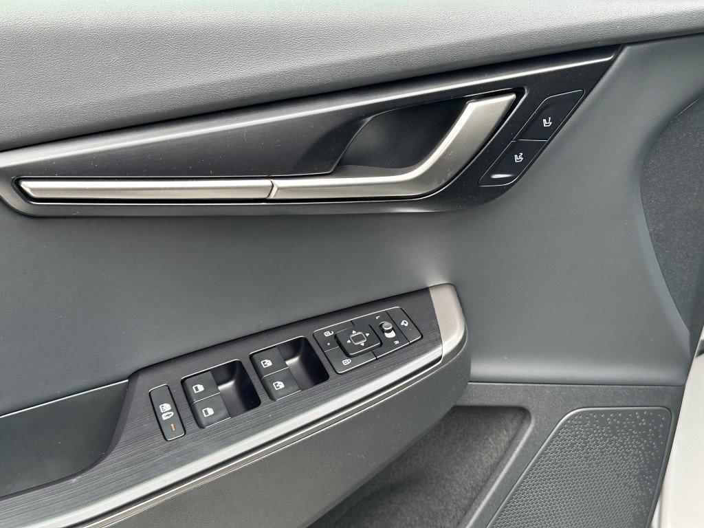 new 2025 Kia EV6 car, priced at $56,500