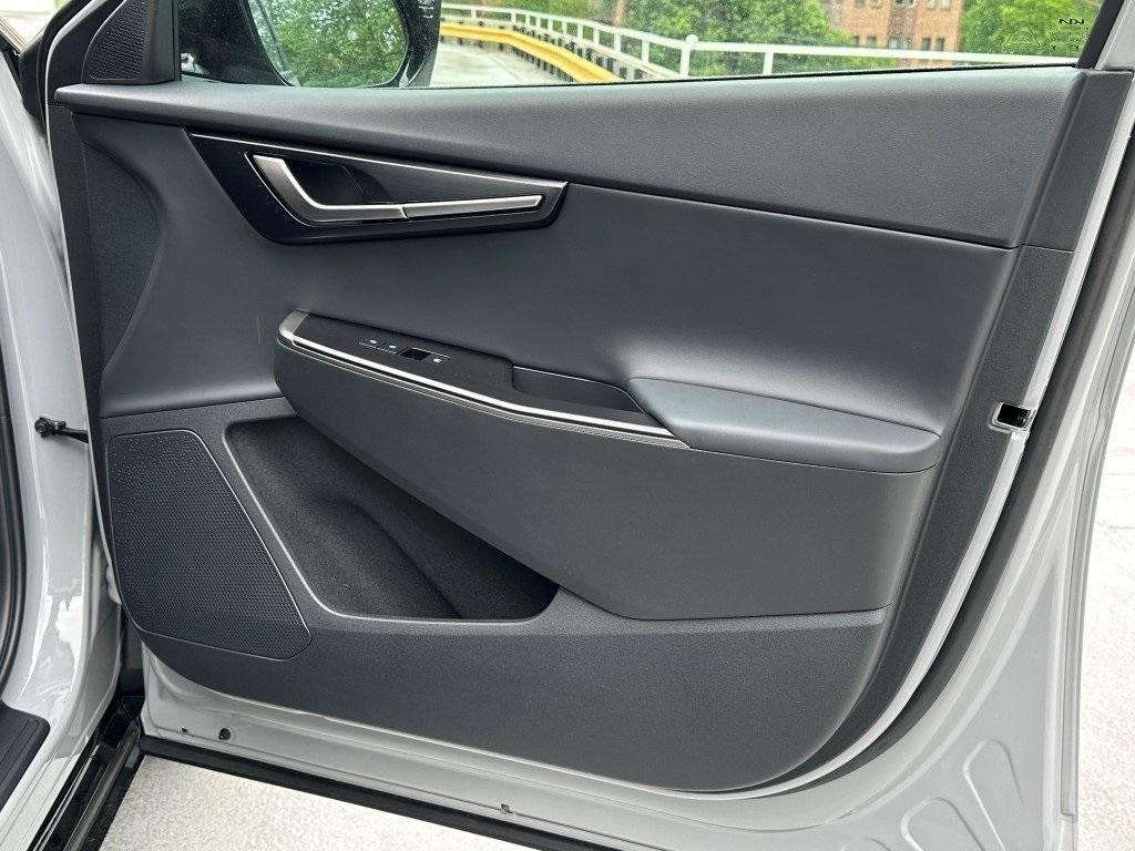 new 2025 Kia EV6 car, priced at $56,500