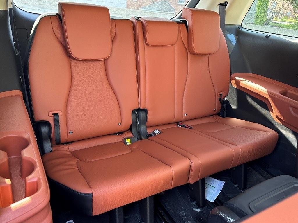 new 2025 Kia Carnival Hybrid car, priced at $52,975