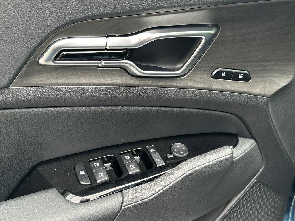 new 2025 Kia Sportage Plug-In Hybrid car, priced at $45,558