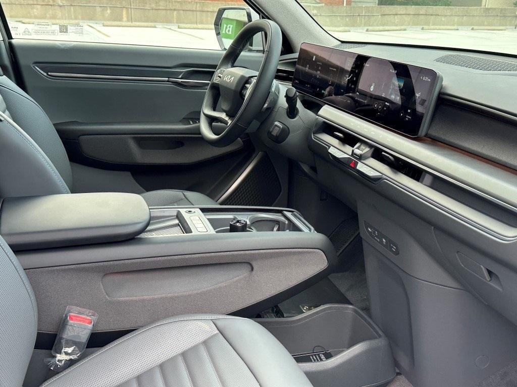 new 2026 Kia EV9 car, priced at $65,860