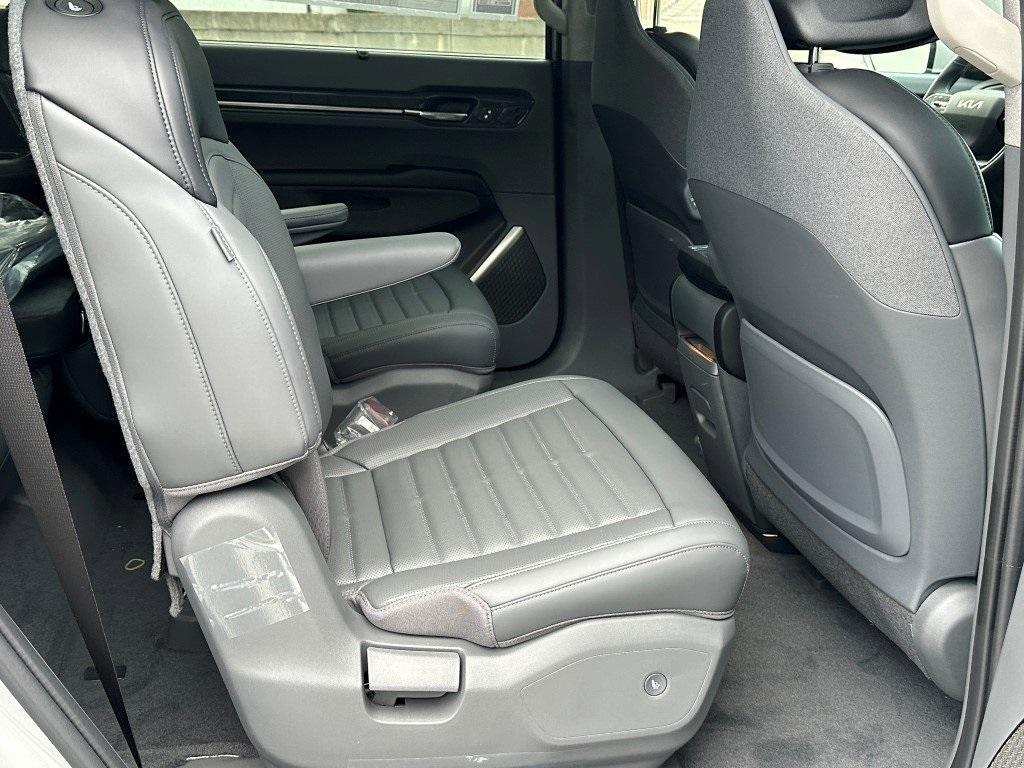 new 2026 Kia EV9 car, priced at $65,860