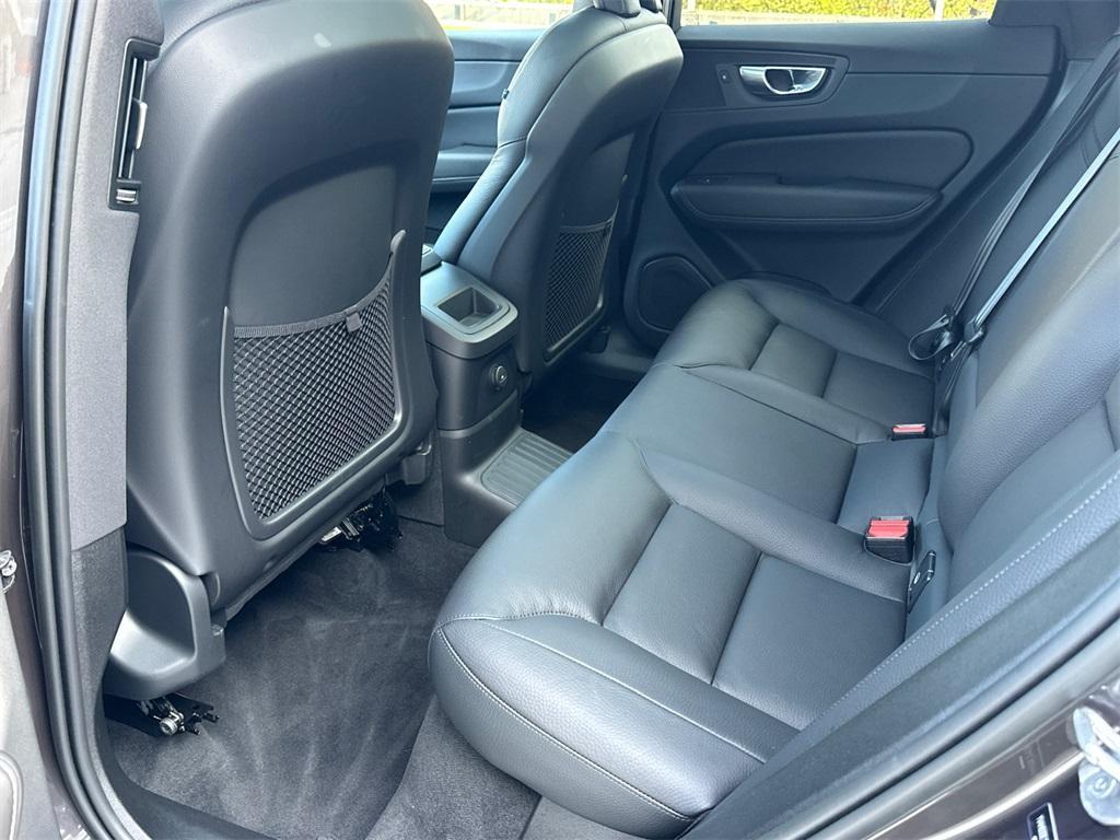 used 2023 Volvo XC60 Recharge Plug-In Hybrid car, priced at $40,250