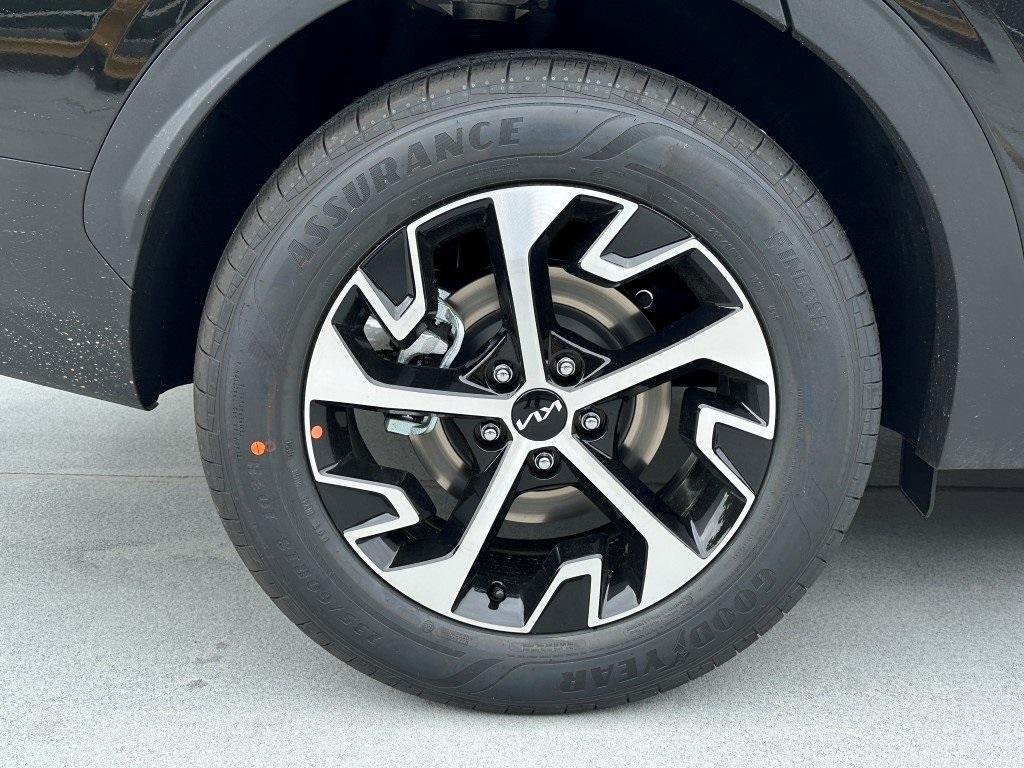 new 2025 Kia Sportage Hybrid car, priced at $35,251