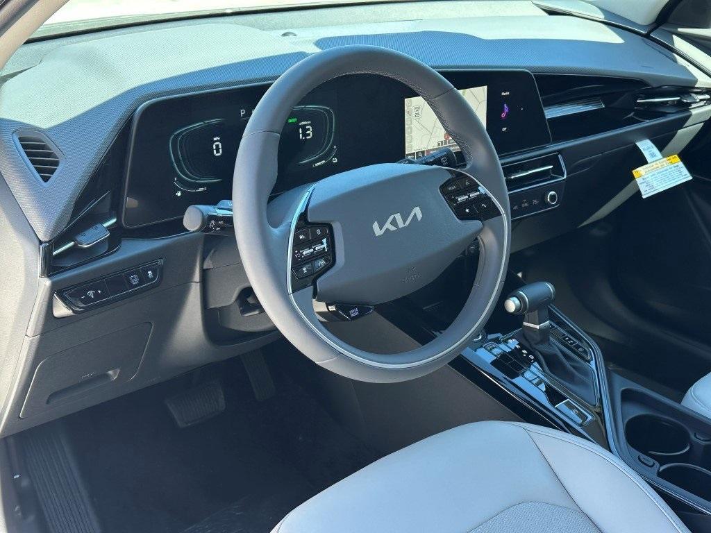 new 2025 Kia Niro car, priced at $31,828