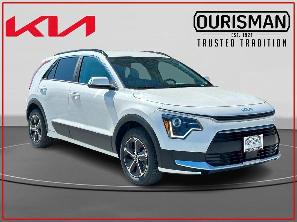new 2025 Kia Niro car, priced at $30,828