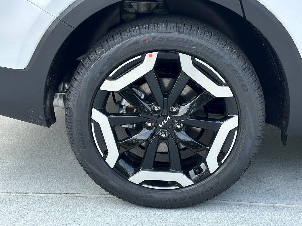 new 2025 Kia Telluride car, priced at $43,905