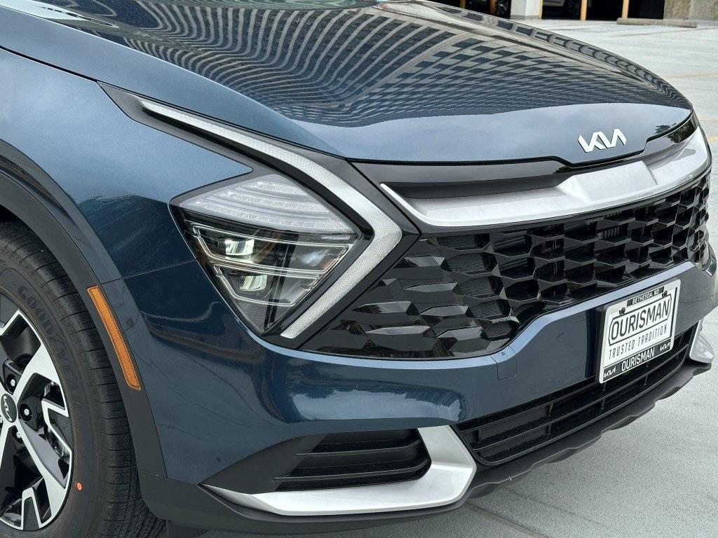 new 2025 Kia Sportage Hybrid car, priced at $34,295