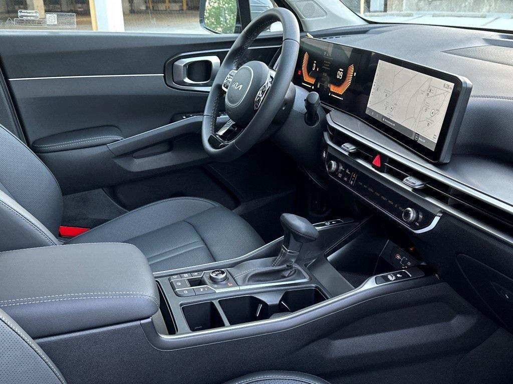 new 2025 Kia Sorento car, priced at $42,199