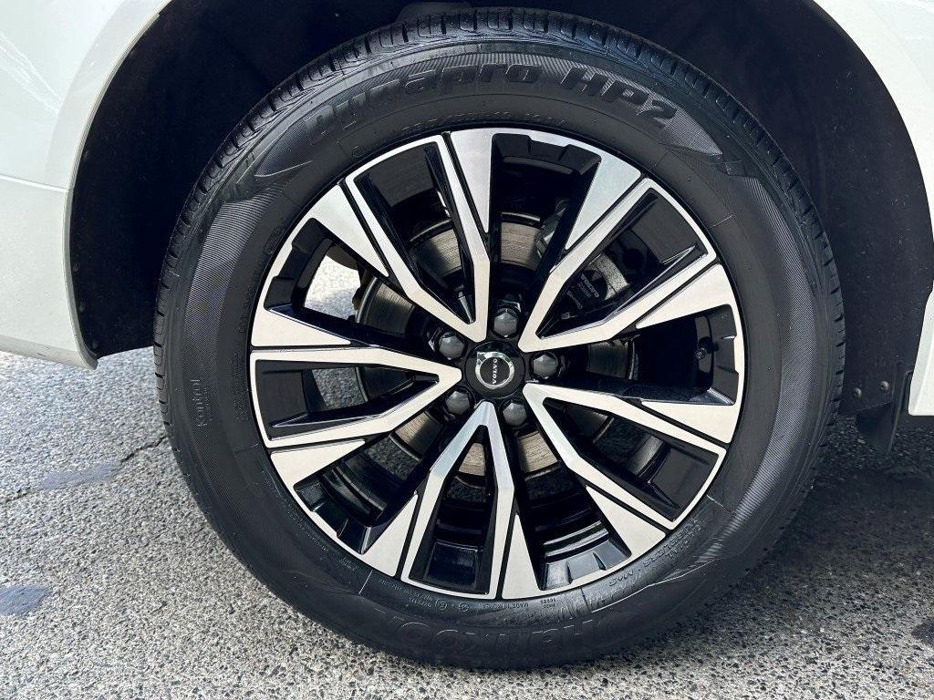 used 2023 Volvo XC60 car, priced at $33,502